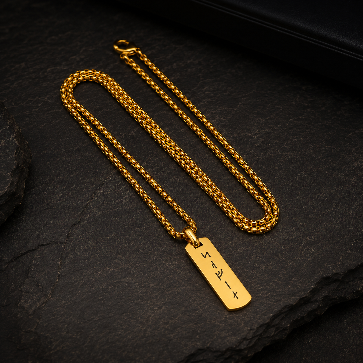 Collar Runas Vikingas Grabado Hombre