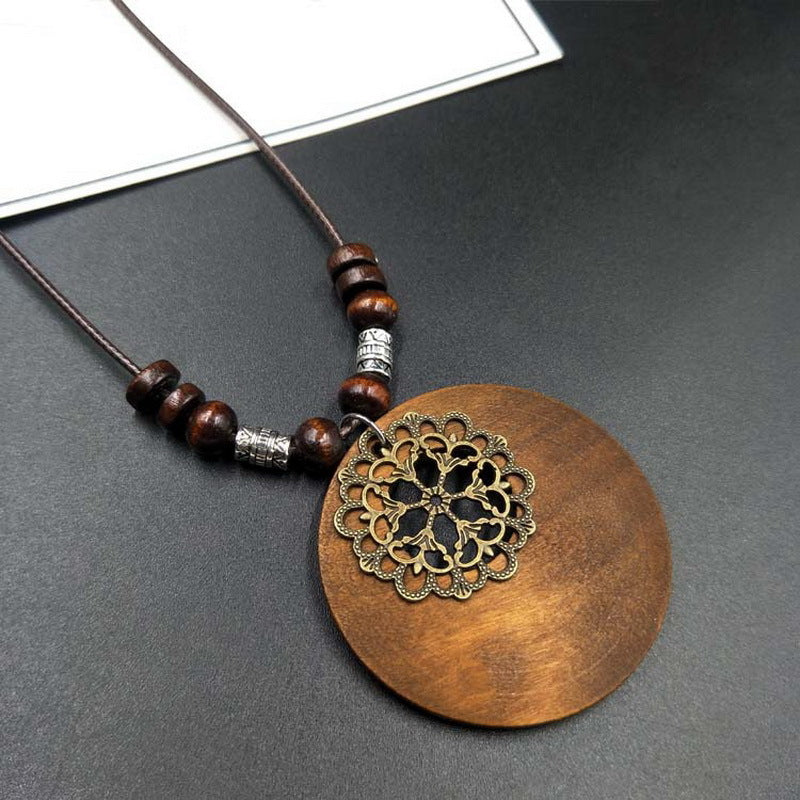 Orion wooden necklace